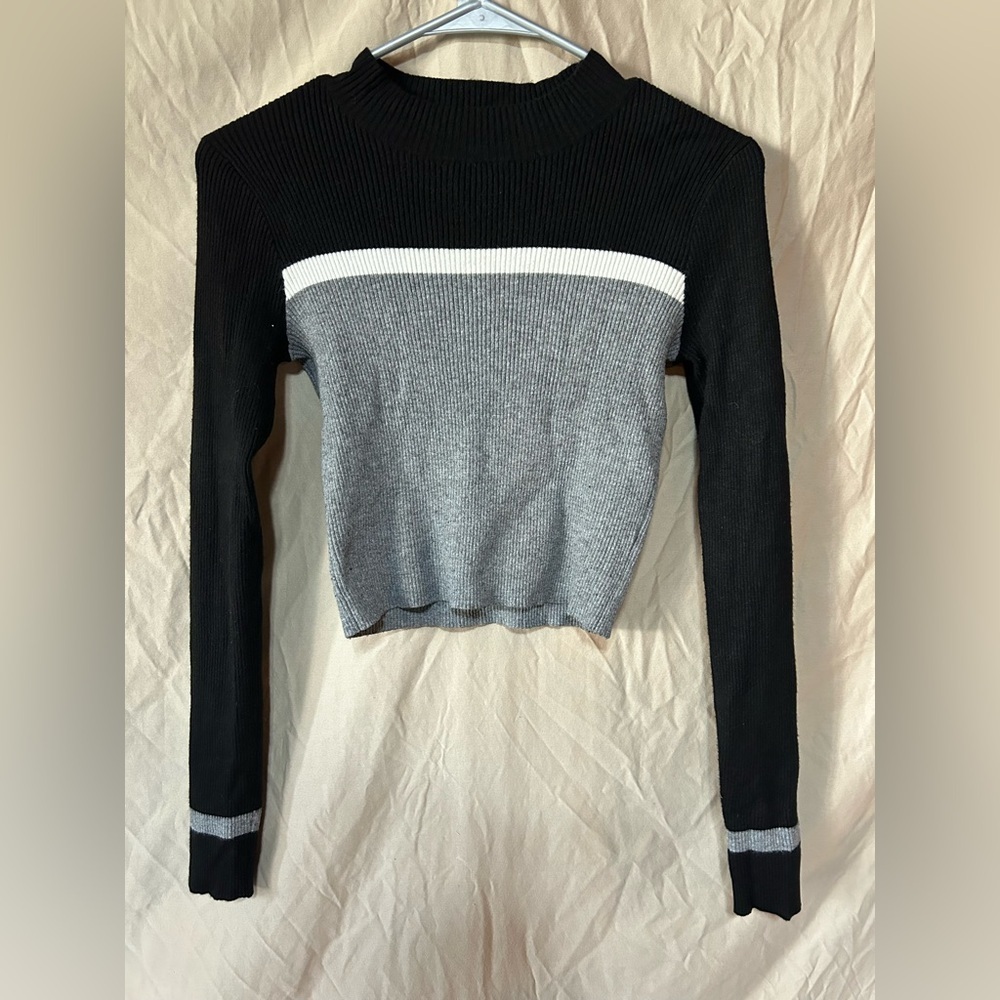 Brandy Melville long sleeve
